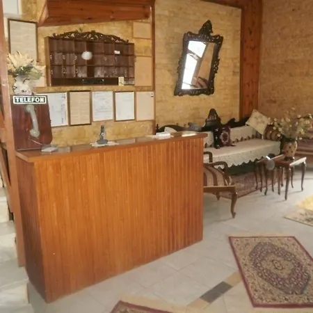 فندق Regina 2*